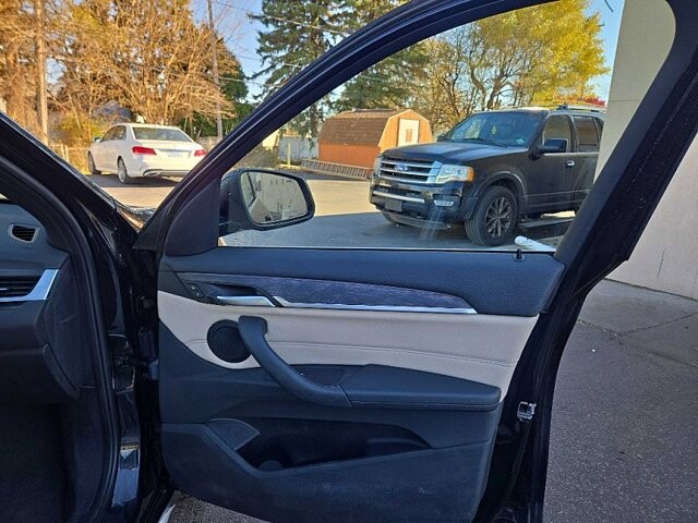 2018 BMW X1 in Oregon, OH 43616 - 18079751 16