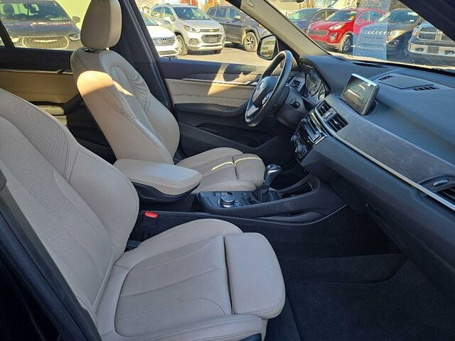 2018 BMW X1 in Oregon, OH 43616 - 18079751 17