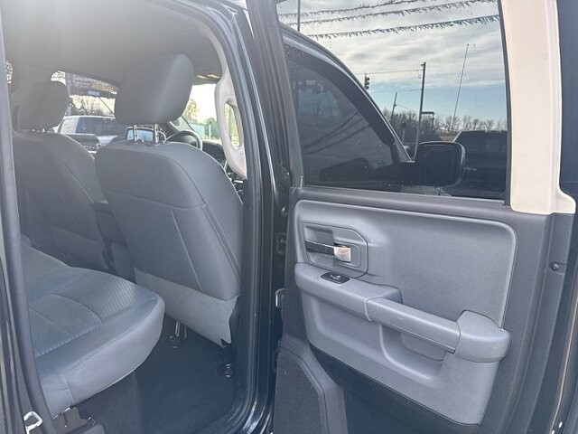 2016 RAM 1500 in Oregon, OH 43616 - 18079753 15