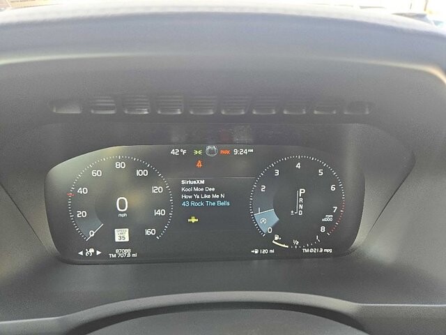 2019 Volvo XC90 in Oregon, OH 43616 - 18079755 22