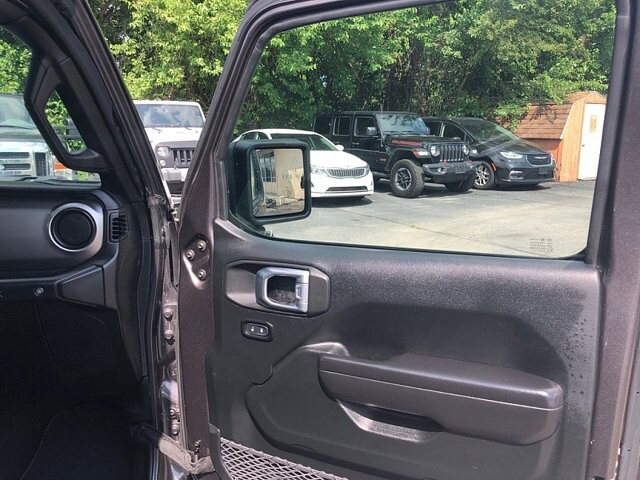 2021 Jeep Wrangler in Oregon, OH 43616 - 18079762 16