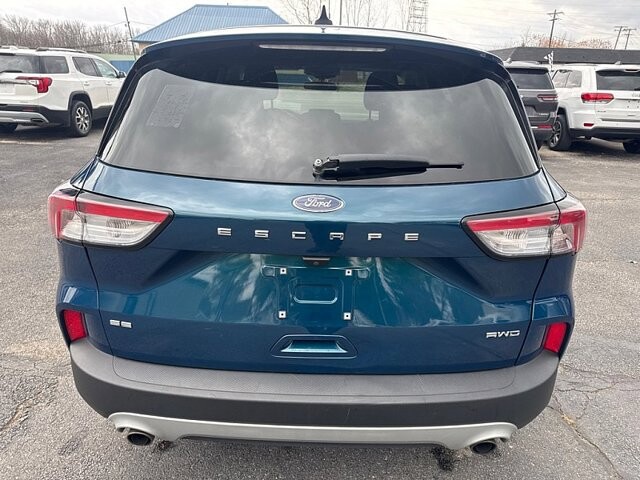 2020 Ford Escape in Oregon, OH 43616 - 18079763 4