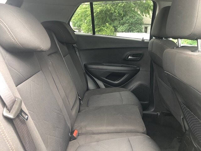 2020 Chevrolet Trax in Oregon, OH 43616 - 18079764 15