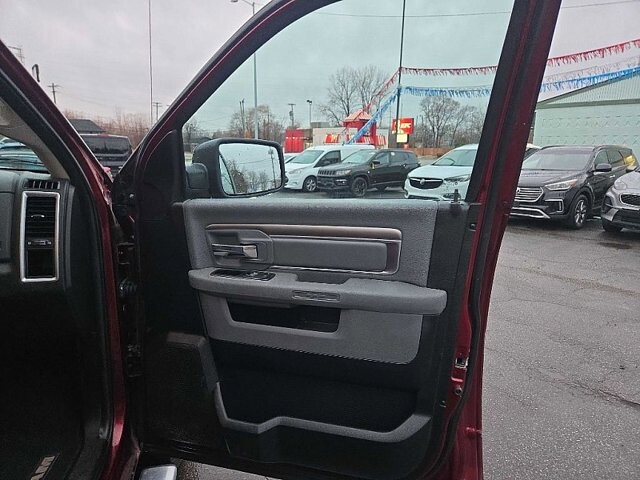 2017 RAM 1500 in Oregon, OH 43616 - 18079766 16