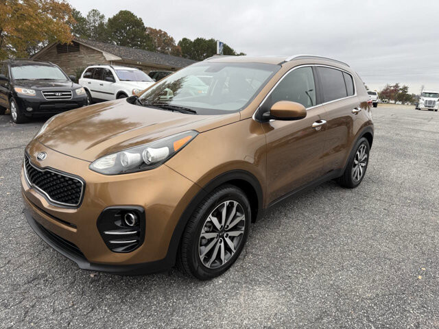 2017 Kia Sportage in Hickory, NC 28602-5144 - 18079769 3