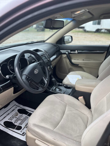 2011 Kia Sorento in Hickory, NC 28602-5144 - 18079771 8