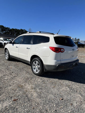 2011 Chevrolet Traverse in Hickory, NC 28602-5144 - 18079775 8