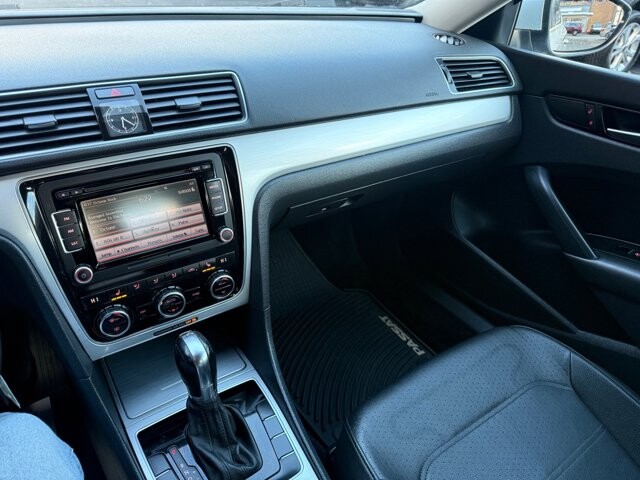 2012 Volkswagen Passat in Pottsville, PA 17901 - 18079793 13