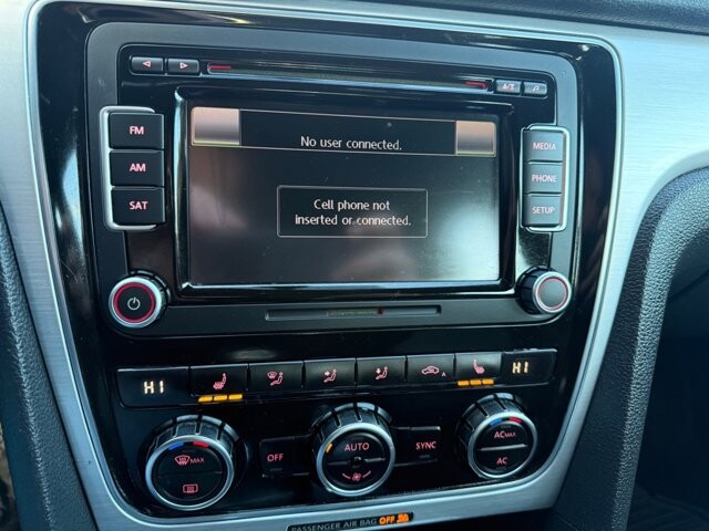 2012 Volkswagen Passat in Pottsville, PA 17901 - 18079793 15