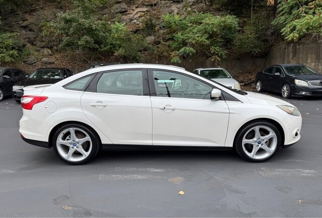 2012 Ford Focus in Pottsville, PA 17901 - 18079797 6