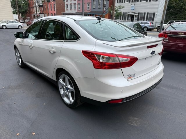 2012 Ford Focus in Pottsville, PA 17901 - 18079797 3