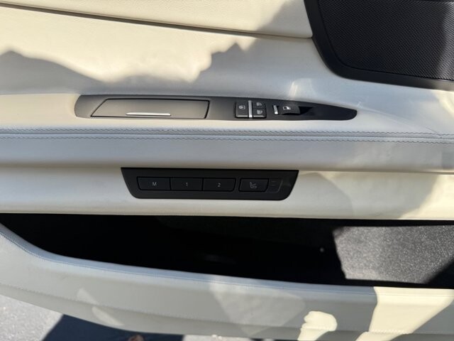 2011 BMW 760Li in Pottsville, PA 17901 - 18079799 27