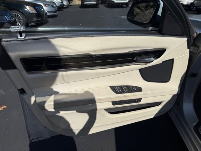 2011 BMW 760Li in Pottsville, PA 17901 - 18079799 13
