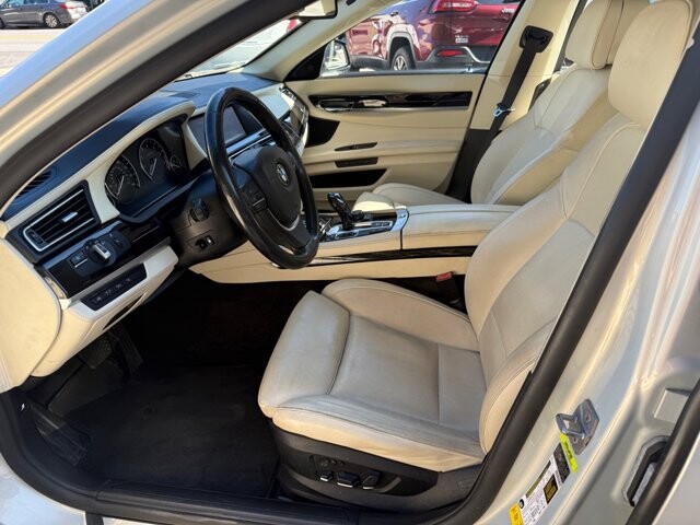 2011 BMW 760Li in Pottsville, PA 17901 - 18079799 12