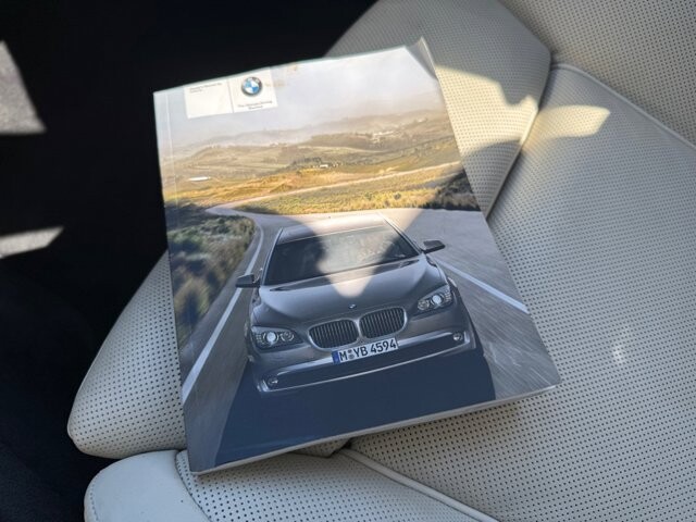 2011 BMW 760Li in Pottsville, PA 17901 - 18079799 25