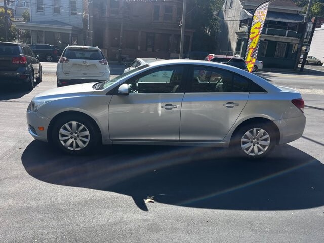 2011 Chevrolet Cruze in Pottsville, PA 17901 - 18079801 2