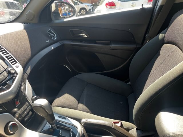 2011 Chevrolet Cruze in Pottsville, PA 17901 - 18079801 15