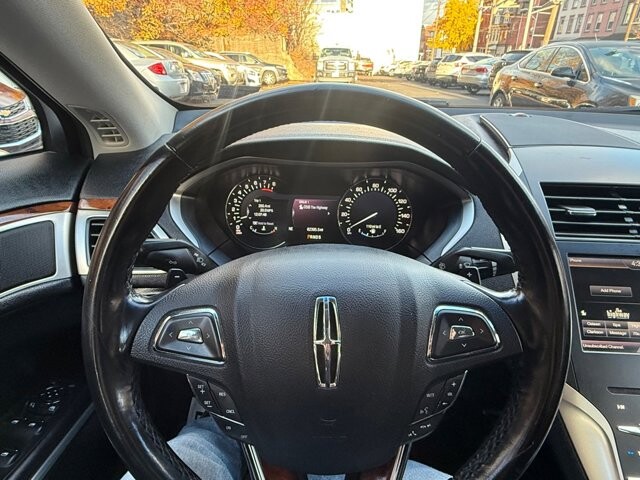 2016 Lincoln MKZ in Pottsville, PA 17901 - 18079802 17