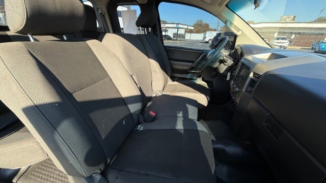 2013 Nissan Titan in Dallas, TX 75228 - 18079807 17