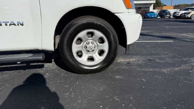 2013 Nissan Titan in Dallas, TX 75228 - 18079807 5