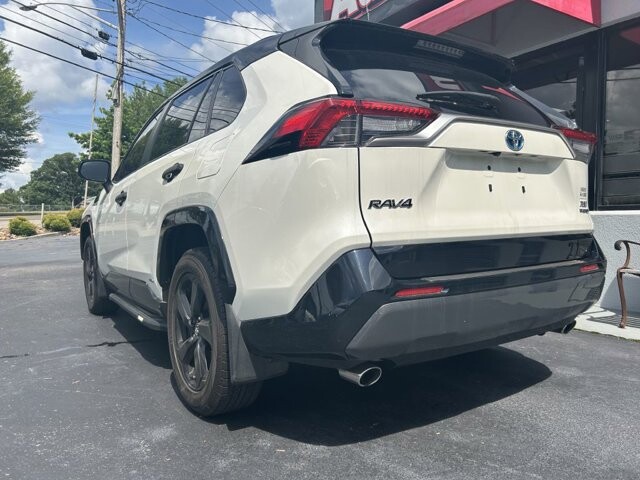 2019 Toyota RAV4 in Knoxville, TN 37912 - 18079815 7