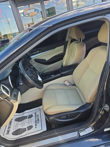2017 Nissan Maxima in Knoxville, TN 37912 - 18079817 7