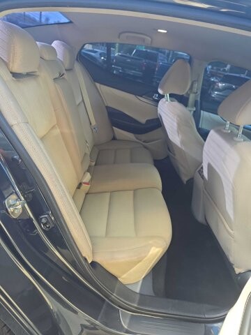 2017 Nissan Maxima in Knoxville, TN 37912 - 18079817 9