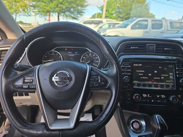 2017 Nissan Maxima in Knoxville, TN 37912 - 18079817 5