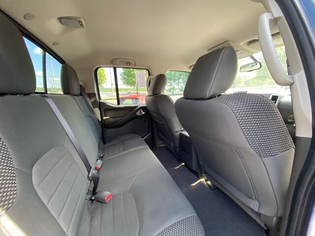 2017 Nissan Frontier in Knoxville, TN 37912 - 18079820 10