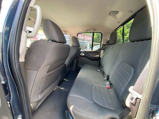 2017 Nissan Frontier in Knoxville, TN 37912 - 18079820 13