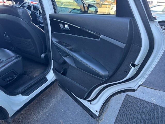 2017 Kia Sorento in Knoxville, TN 37912 - 18079827 11