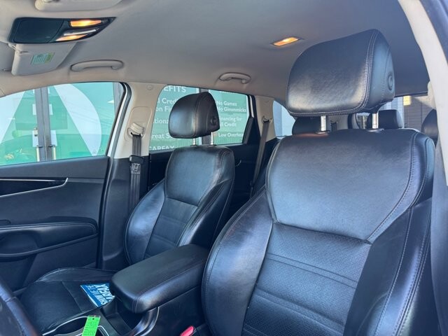 2017 Kia Sorento in Knoxville, TN 37912 - 18079827 19