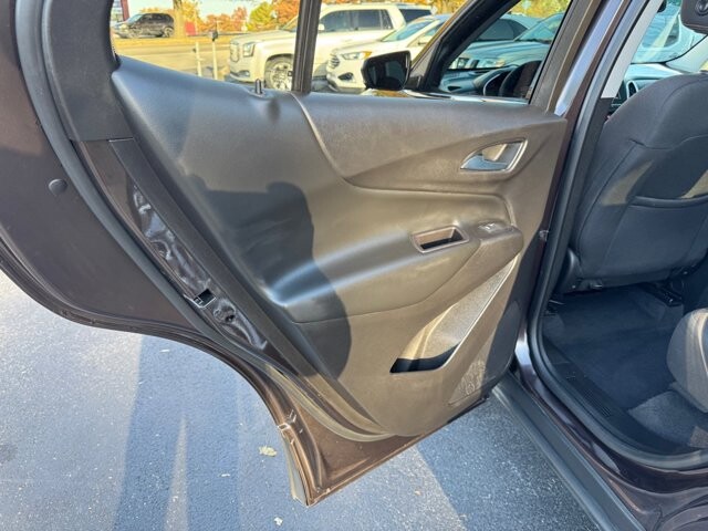 2020 Chevrolet Equinox in Knoxville, TN 37912 - 18079828 8