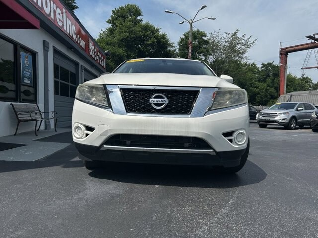 2013 Nissan Pathfinder in Knoxville, TN 37912 - 18079829 3