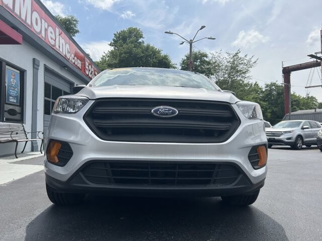 2018 Ford Escape in Knoxville, TN 37912 - 18079831 3