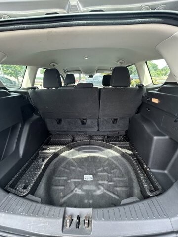 2018 Ford Escape in Knoxville, TN 37912 - 18079831 19