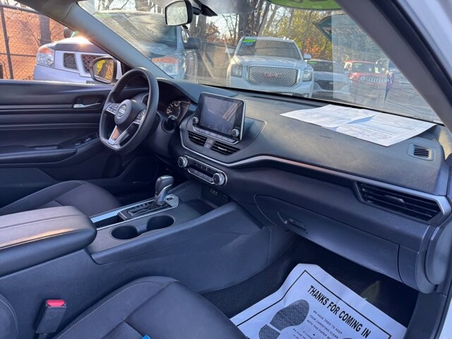 2020 Nissan Altima in Knoxville, TN 37912 - 18079832 16