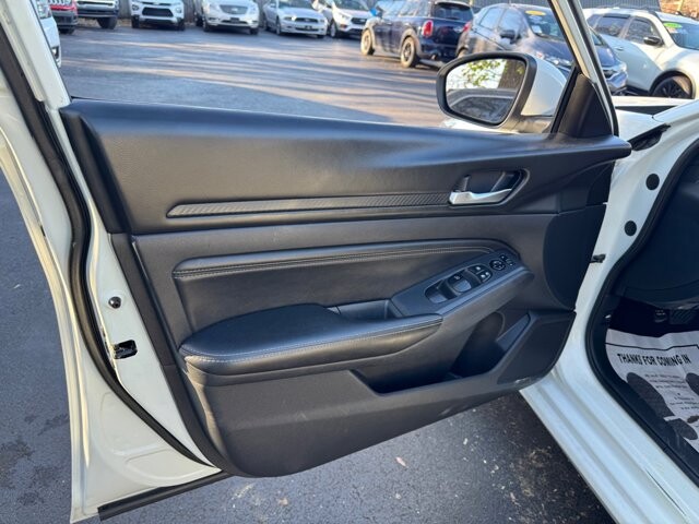 2020 Nissan Altima in Knoxville, TN 37912 - 18079832 18