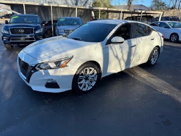 2020 Nissan Altima in Knoxville, TN 37912