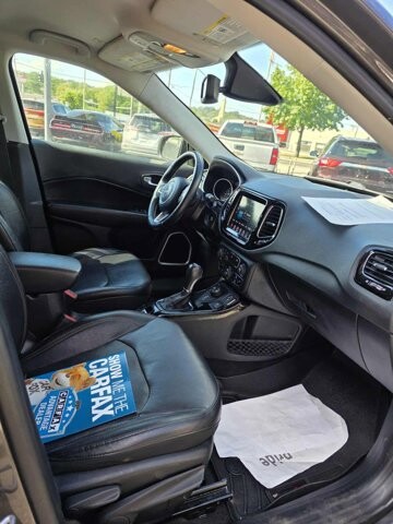 2019 Jeep Compass in Knoxville, TN 37912 - 18079833 9