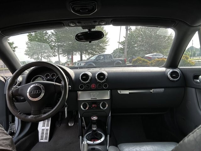 2002 Audi TT in Knoxville, TN 37912 - 18079835 17