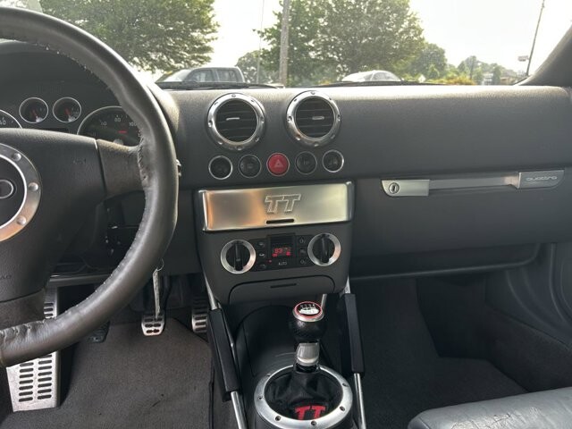 2002 Audi TT in Knoxville, TN 37912 - 18079835 13