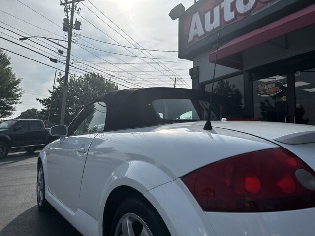 2002 Audi TT in Knoxville, TN 37912 - 18079835 18