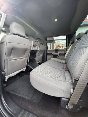 2016 Ford F150 in Knoxville, TN 37912 - 18079842 16