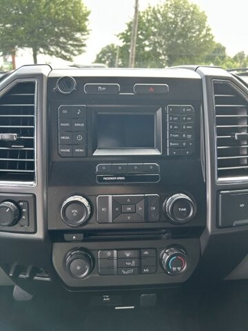 2016 Ford F150 in Knoxville, TN 37912 - 18079842 11