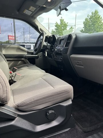 2016 Ford F150 in Knoxville, TN 37912 - 18079842 22