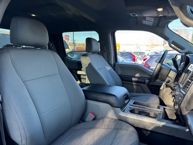 2016 Ford F150 in Knoxville, TN 37912 - 18079844 18