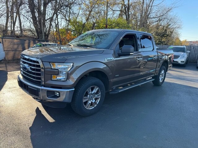 2016 Ford F150 in Knoxville, TN 37912 - 18079844