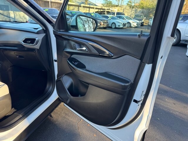 2021 Chevrolet TrailBlazer in Knoxville, TN 37912 - 18079849 15