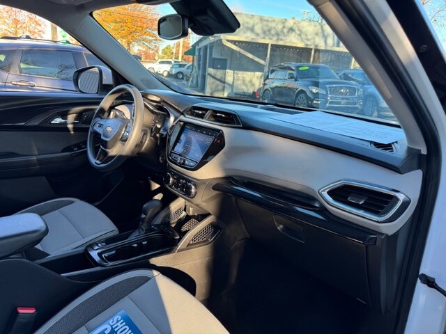 2021 Chevrolet TrailBlazer in Knoxville, TN 37912 - 18079849 17